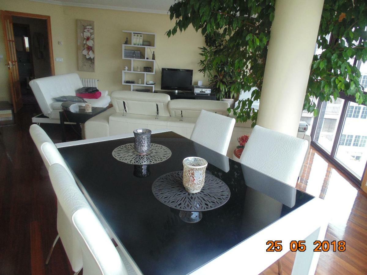 Duplex Grandes Cristaleras Impresionantes Vistas Ourense Exterior foto